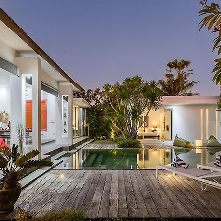 Villa Bahia By Optimum Bali Villas Семиньяк Экстерьер фото